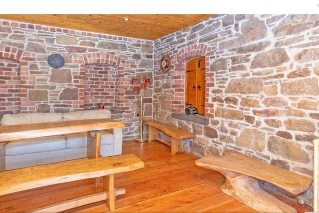 2 Bed Sandstone Residence Newport  Exterior foto