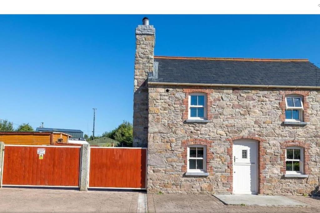 2 Bed Sandstone Residence Newport  Exterior foto